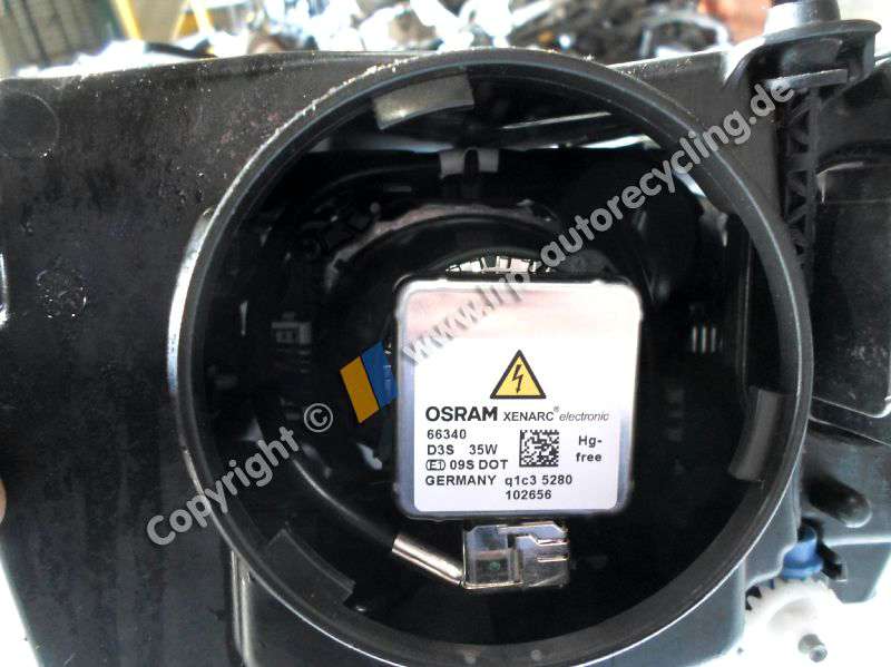 Audi A3 8V Bj. 2012 Xenon Scheinwerfer rechts 8V0941004F